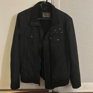 Levi’s black small sherpa jacket